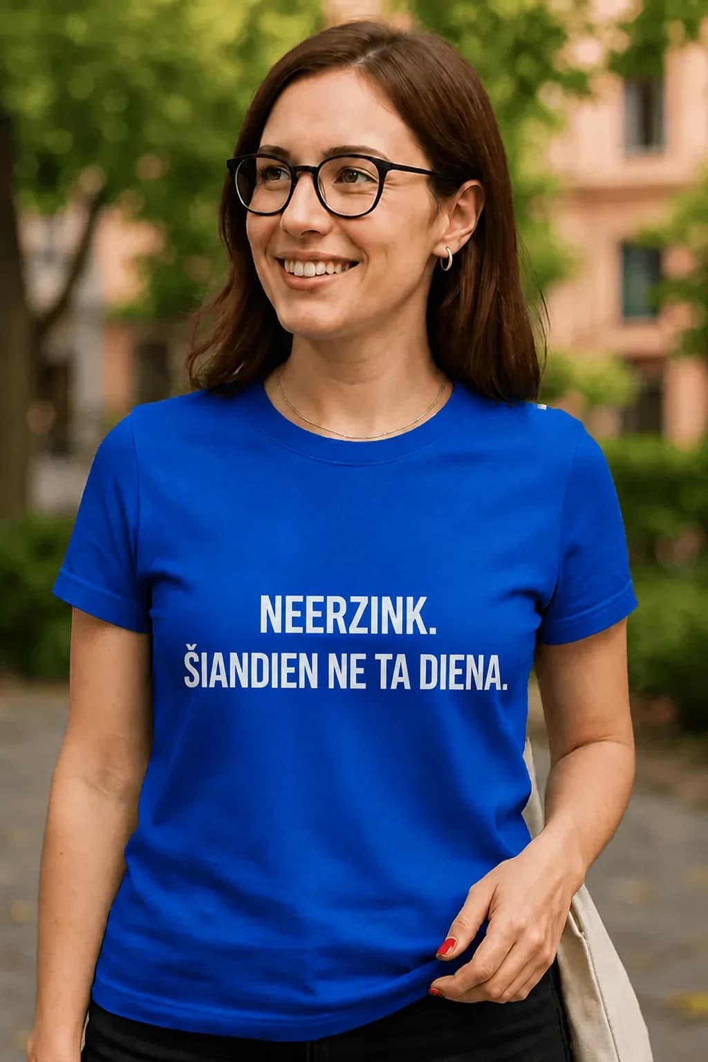 Juokingi marškinėliai „Neerzink. Šiandien ne ta diena.“