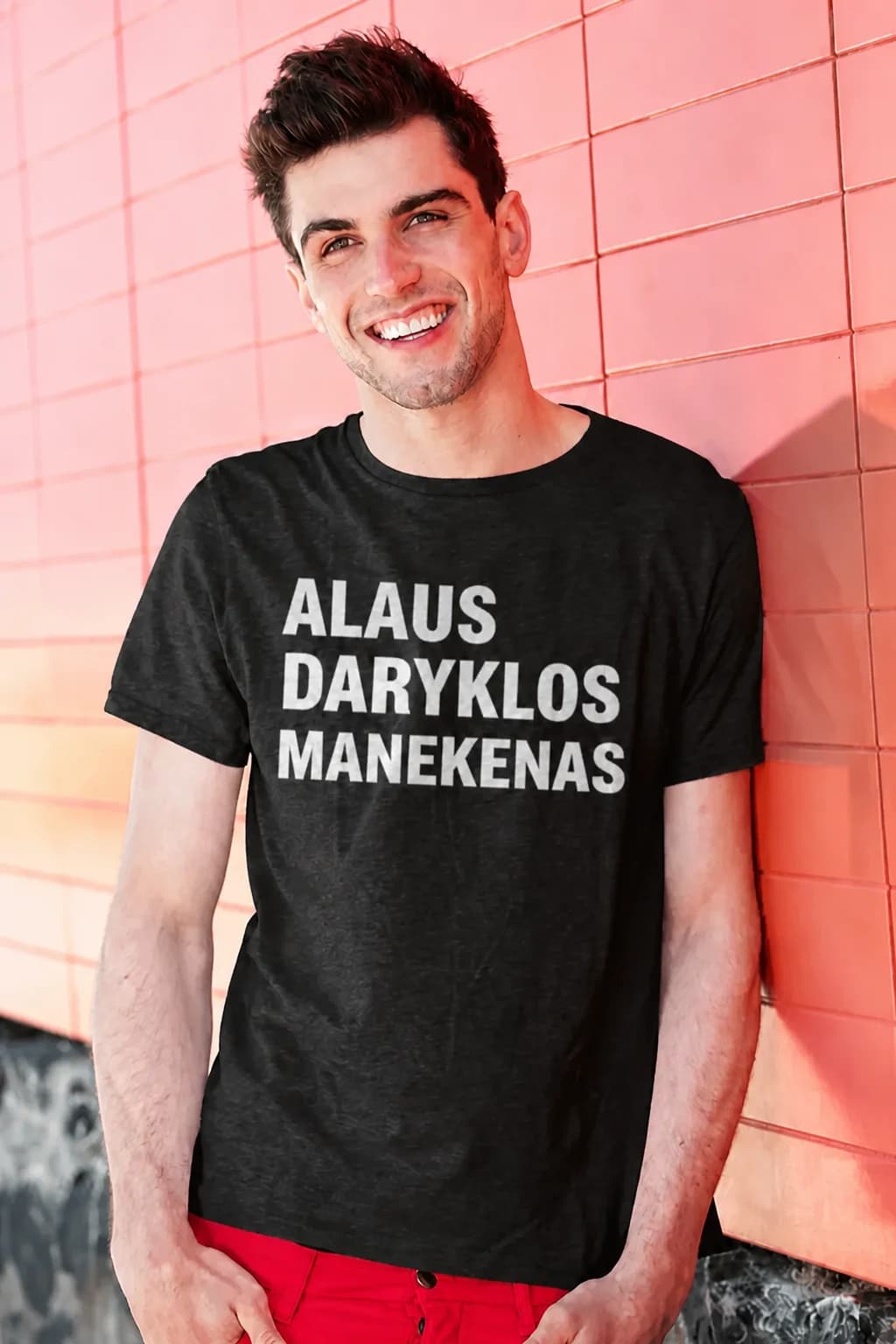 Juokingi marškinėliai „Alaus daryklos manekenas“