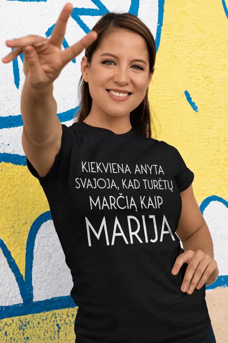 Juokingi marškinėliai anytos svajonė su vardu