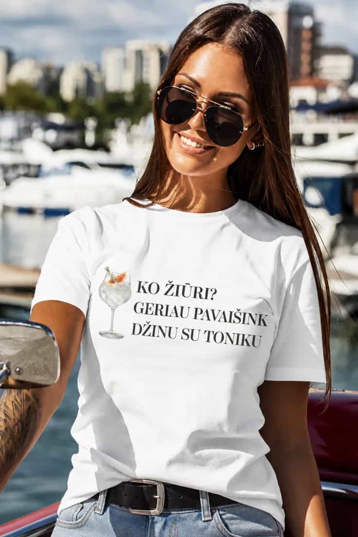 Juokingi marškinėliai Džinui su toniku – KO ŽIŪRI?