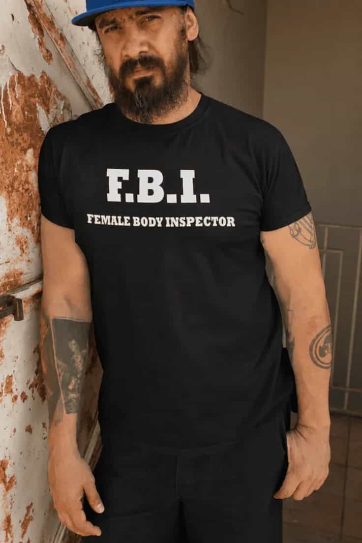 Juokingi marškinėliai FBI kūno patikra – F.B.I.