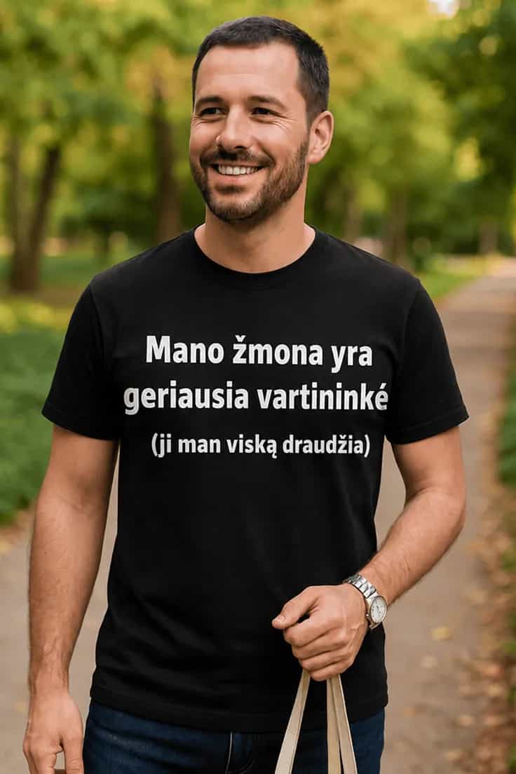 Juokingi marškinėliai Žmona geriausia vartininkė