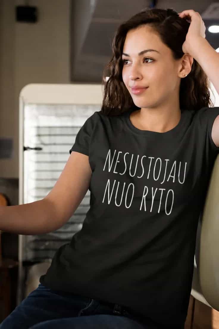 Juokingi marškinėliai Nesustojau nuo ryto