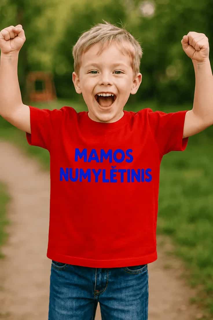 Vaikiški marškinėliai Mamos numylėtinis