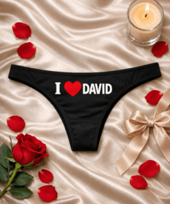 Moteriškos kelnaitės stringai I love (vardas pagal pageidavimą)